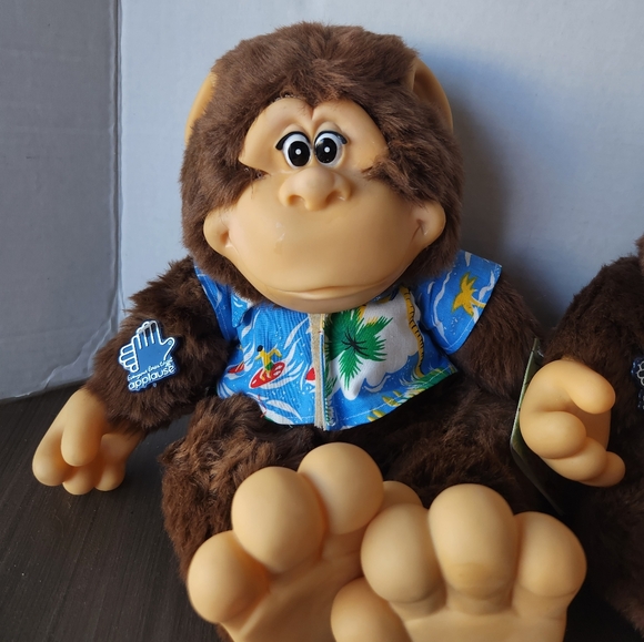 Vintage 1989 Applause Leon & Rosie Vinyl Face Chimpanzees NWT - Picture 3 of 17